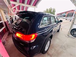 جیپ گراند شیرۆکی